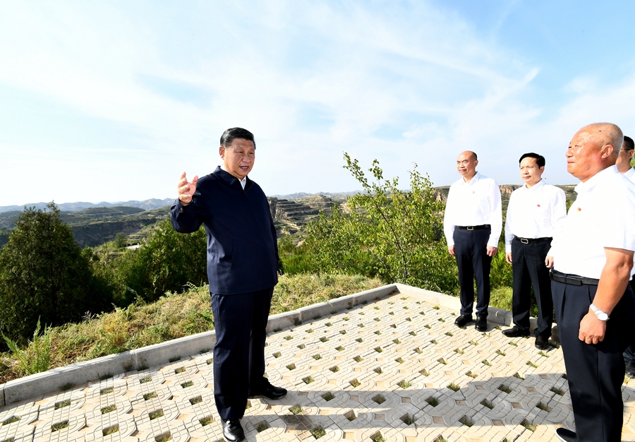 习近平在陕西榆林考察时强调 解放思想改革创新再接再厉 谱写陕西高质量发展新篇章