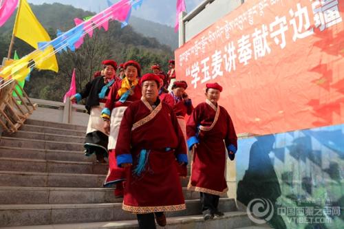 自觉践行“两个维护” 旗帜鲜明反分裂 做神圣国土守护者幸福家园建设者